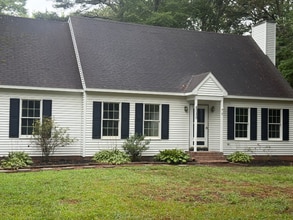Building Photo - 6050 Hounds Bay Cir