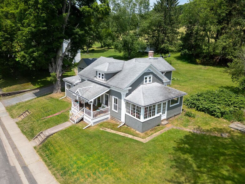 Building Photo - 1891 County Hwy 6