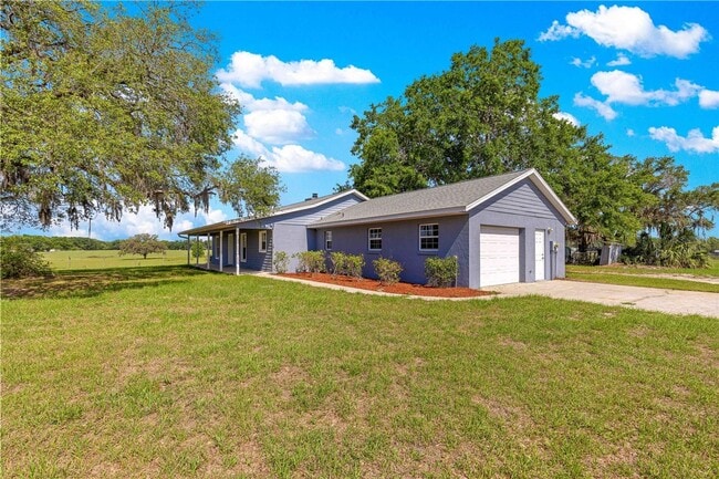 Building Photo - 3/2 Farm Home on 18.25 acres