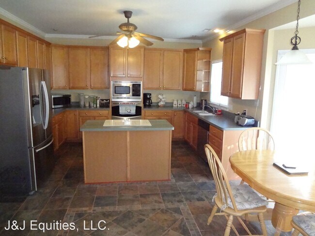 Building Photo - 3 br, 3 bath House - 5078 Charles City Rd