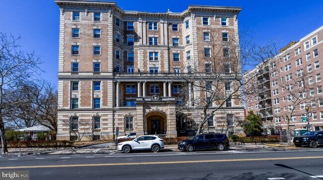Building Photo - 1851 Columbia Rd NW