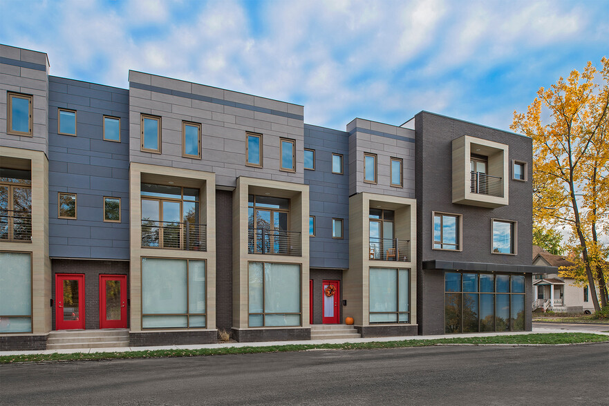 Building Photo - The Coe at West Village