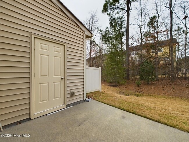 Building Photo - 311 Scotlow Way