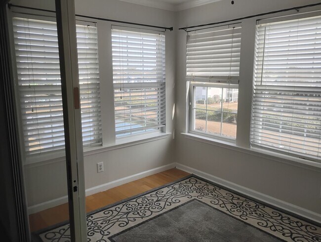 Building Photo - Southbridge VI Unit 2268K