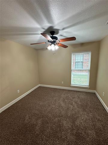 Building Photo - 3820 Carrera Ln