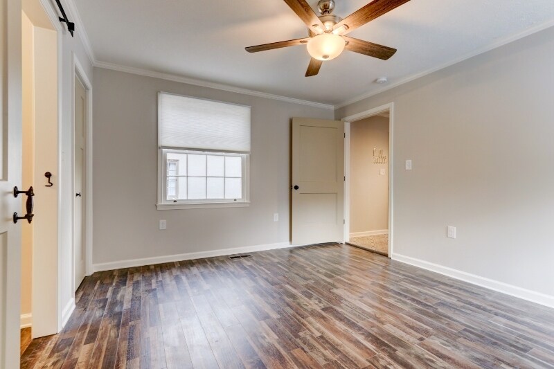 Building Photo - 1036 Ashwood Pl NE