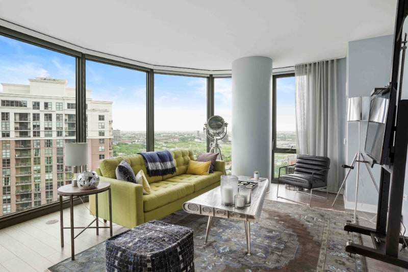 Building Photo - 1016 S State St