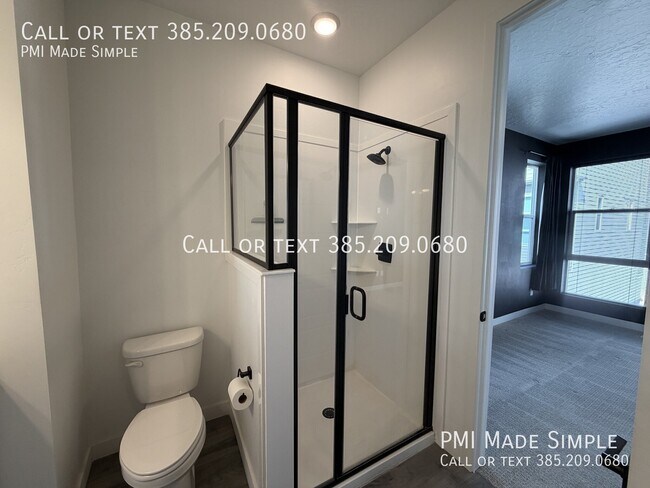 Building Photo - 617 E 460 S