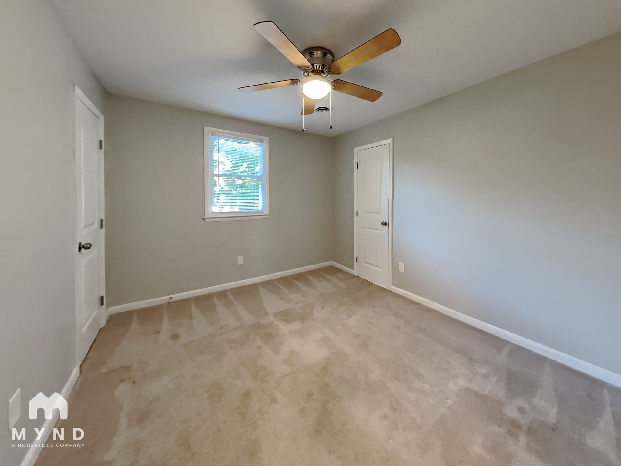 Building Photo - 741 Bunche Dr