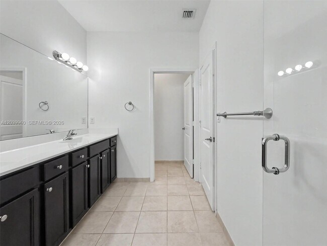 Building Photo - 11296 SW 254th Terrace