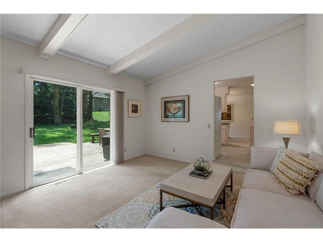 Building Photo - 14641 Crestview Ln