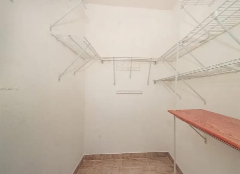 Building Photo - 17710 NW 73rd Ave