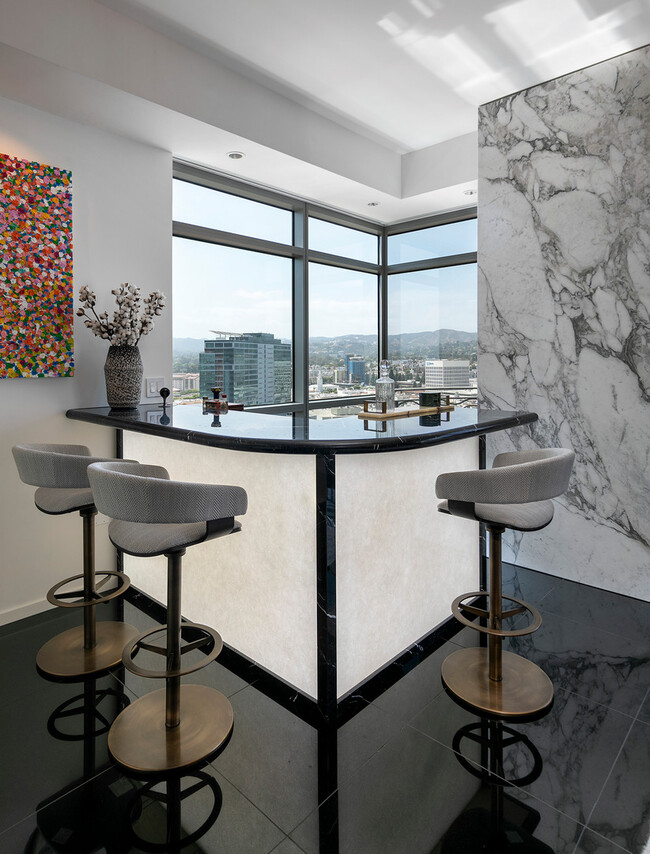 Building Photo - 10800 Wilshire Blvd