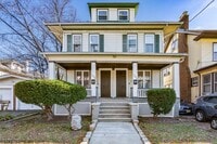 Building Photo - 1054 Hunterdon St