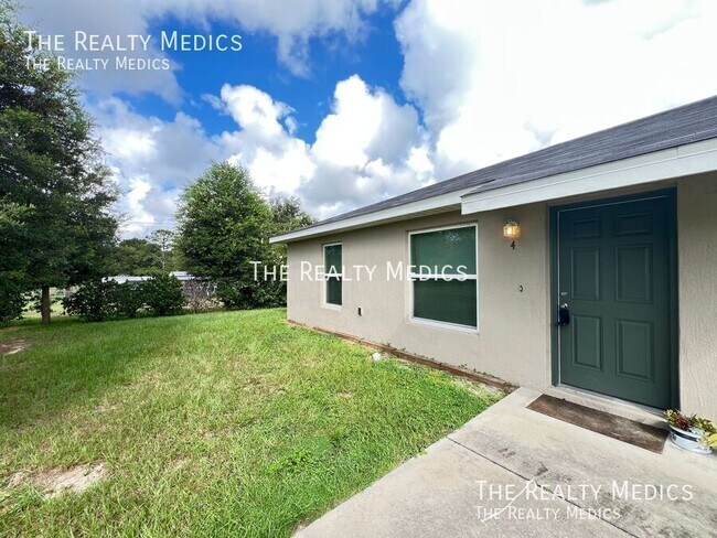 Building Photo - 8106 Juniper Rd