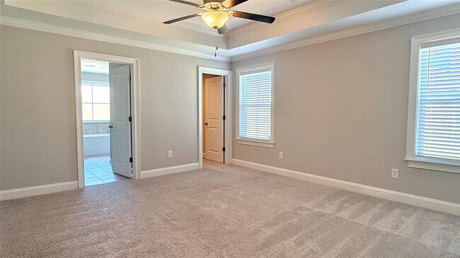 Building Photo - 1219 McClain Dr