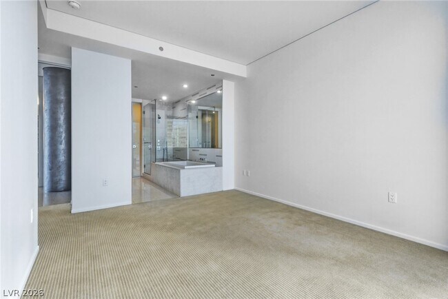 Building Photo - 3726 S Las Vegas Blvd