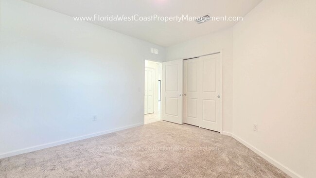Building Photo - 6467 Silverstar Dr