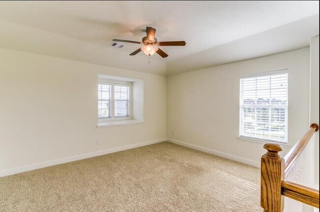 Building Photo - 16442 Williamstown Dr