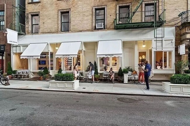 Building Photo - 51 Spring Street