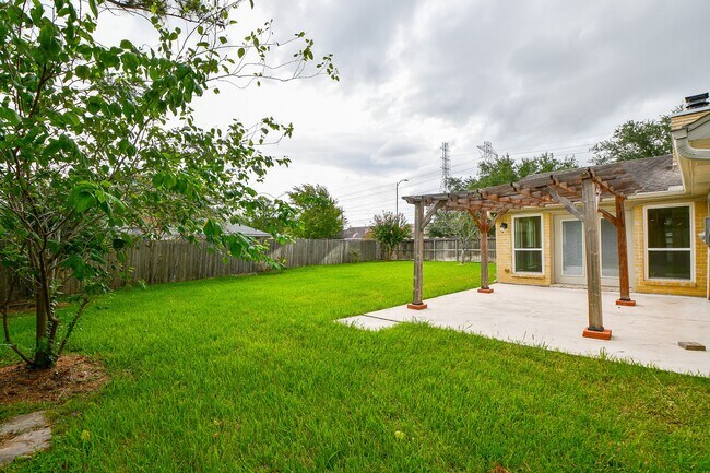 Building Photo - 3519 Cabin Pl