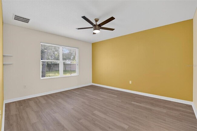 Building Photo - 16441 Treasure Point Dr