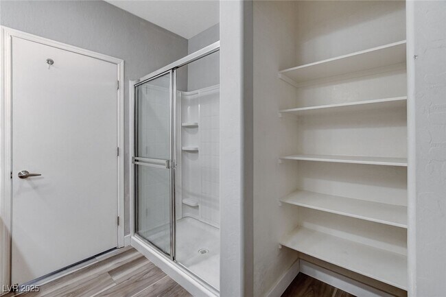 Building Photo - 4630 Basilicata Ln