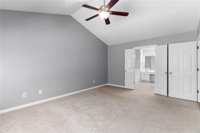 Building Photo - 13030 Carriage Park Ln