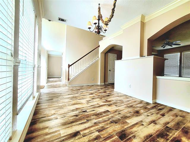 Building Photo - 4202 Buena Vista Ln