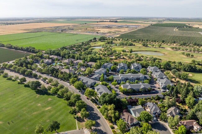 Aerial Context - Wildhorse Condominiums