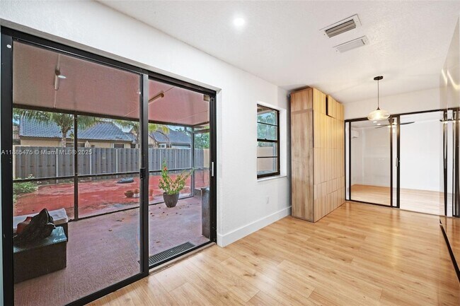 Building Photo - 6633 NW 179th Terrace