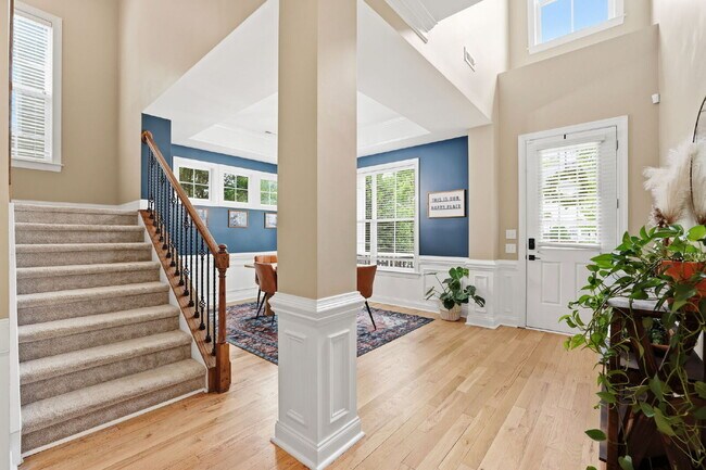 Building Photo - Welcome Home to 8626 Sagekirk Ct