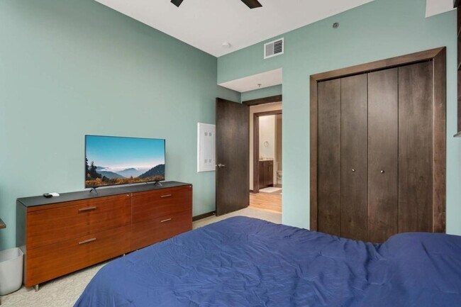 Building Photo - 1240 S 2nd St