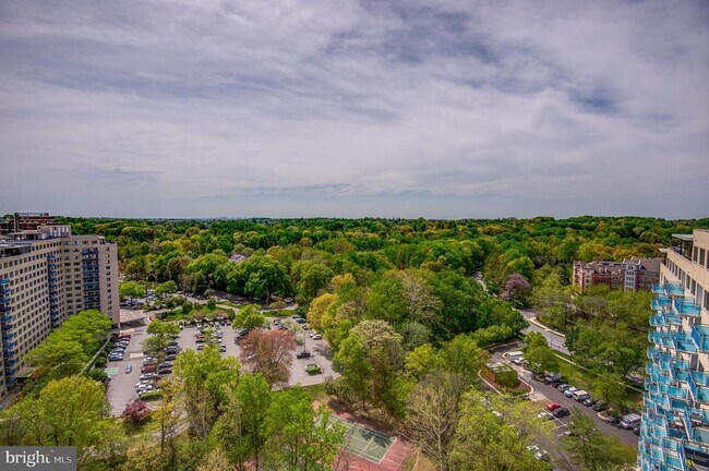 Building Photo - 10500 Rockville Pike