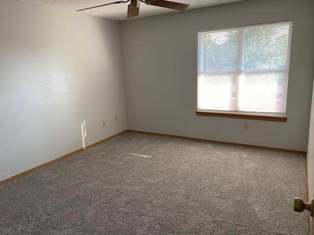 Building Photo - 4363 Hunting Meadows Cir
