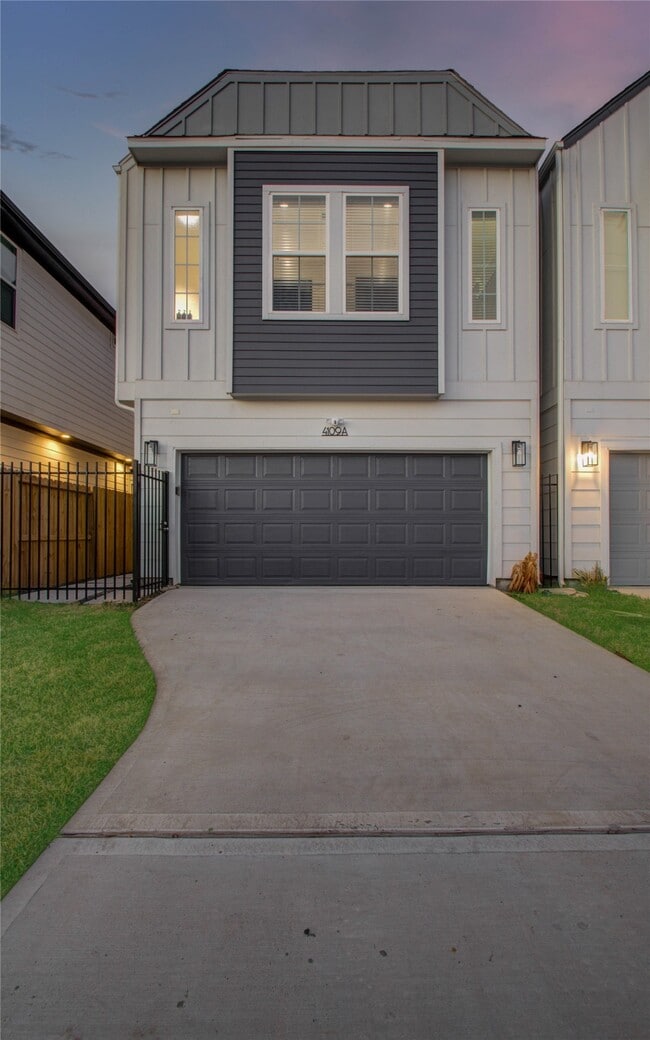 Building Photo - 4109 Hare St