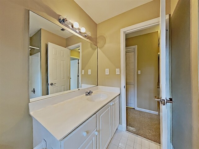 Building Photo - 1185 Mountainside Dr NW