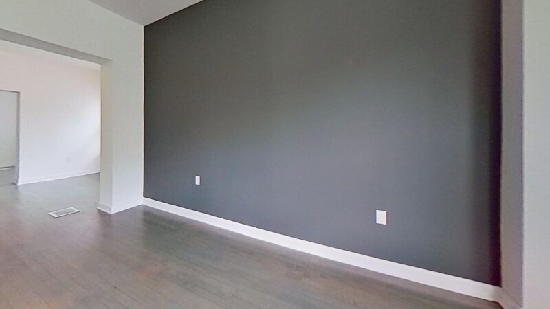 Building Photo - 2803 E Belleview Pl