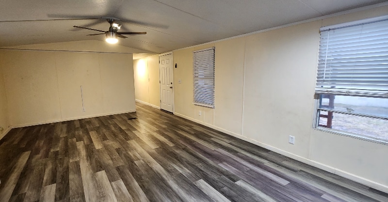 Building Photo - 125 Conestoga Tr