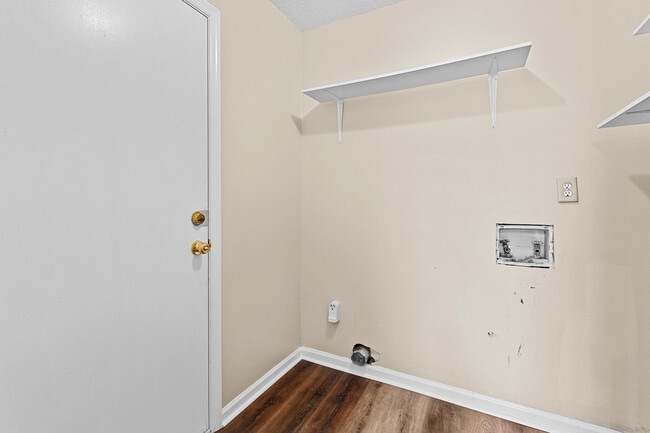 Building Photo - 4158 Arlington Rd