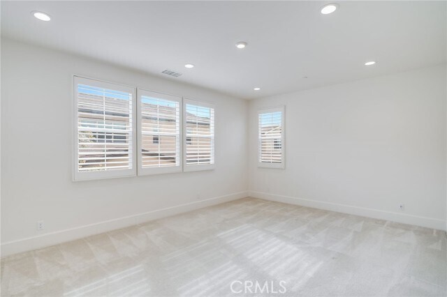 Building Photo - 214 Parkwood