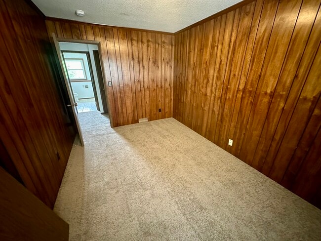 Building Photo - 5640 Tilly Rd