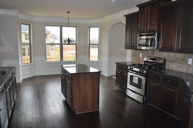 Building Photo - 1455 Forest Brook Trail