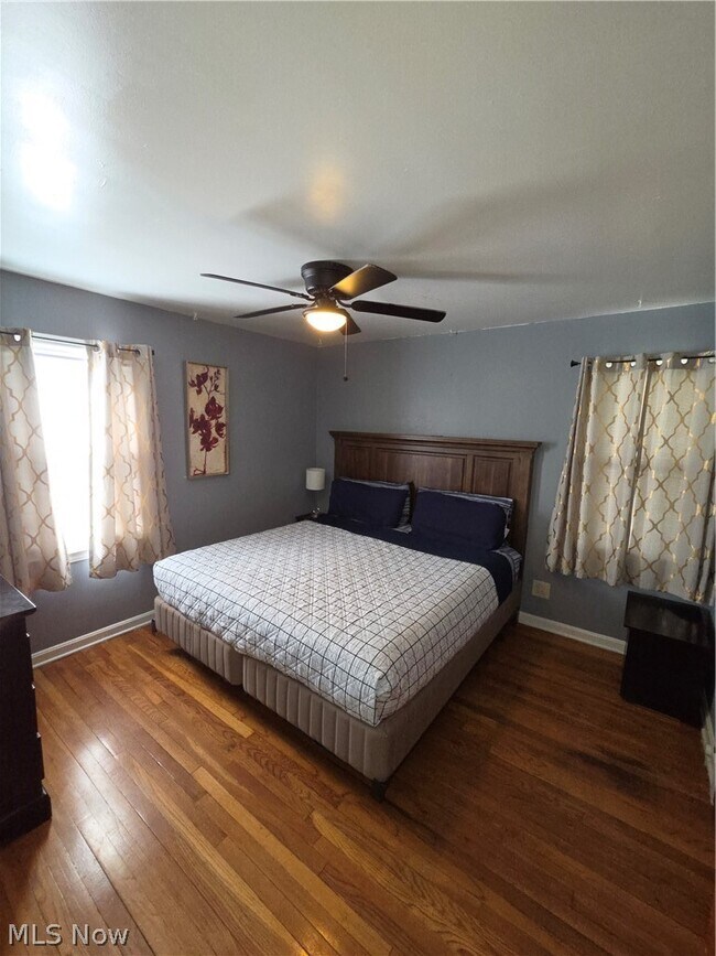 Building Photo - 4148 E 189th St