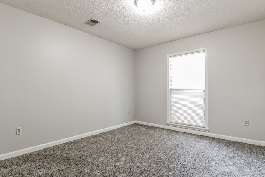 Building Photo - 1791 Candle Ridge Dr