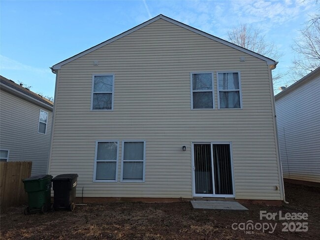 Building Photo - 7014 Sycamore Grove Ct