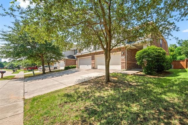 Building Photo - 1415 Ravenwood Dr