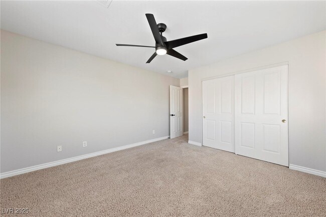 Building Photo - 2890 Skowhegan Dr