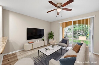 Building Photo - 2827 SW 83rd Terrace