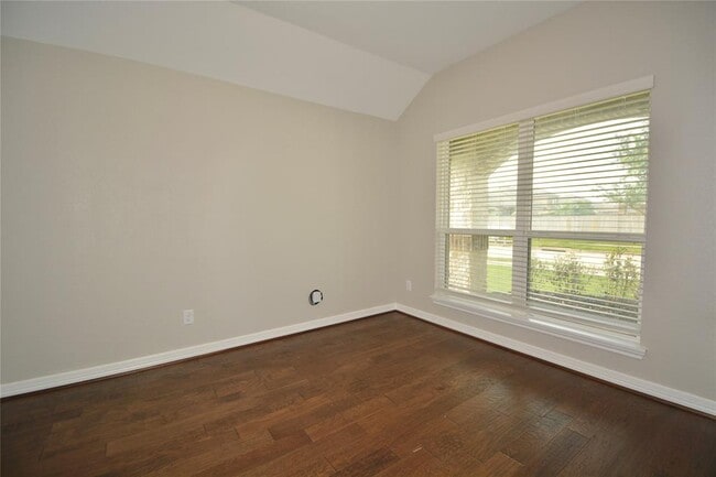 Building Photo - 26322 Stonedale View Dr